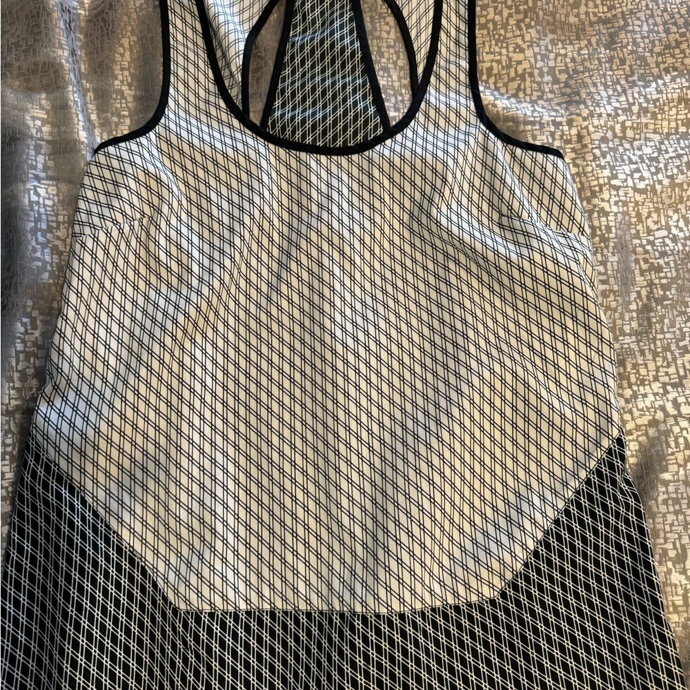 W18 by walter baker black & white geometric print tank
